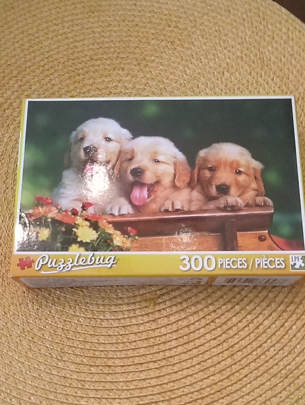 Puzzlebug 300-Piece Jigsaw Puzzle — Golden Retriever Puppies